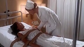 Girl Can Subdue The Nurse To Escape