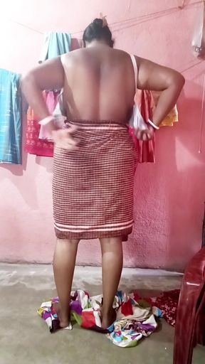 Daily Lifestyle of Creator Solo - SFW.   Clip 1