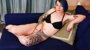 FEMOUT XXX - Introducing Ivy Addams