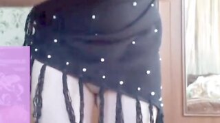 Crossdressing self-spanking: horniest hotness