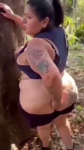 BBW and the Tattooed Man: Outdoor Naughtiness