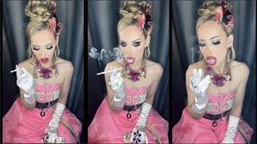 Addicted Princess Chain smokes Eve 120 in Barock Style