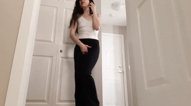Nerdy Mom Pisses Pants In Desperate Yoga Meltdown