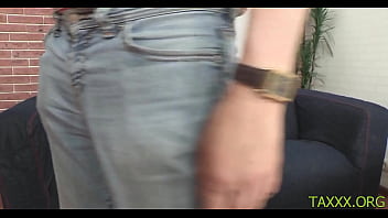 Voluptuous brunette Nataly Gold gets access to a dink