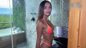 Enjoying Time with the Beautiful Samy in the Bathroom!