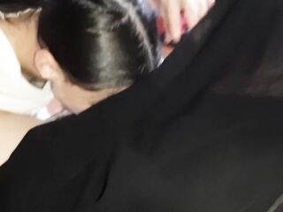 Моя стеснительная девушка под покрывалом вылизывает мою киску и другой девушки - Lesbian_illusion