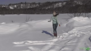 Winter Pee of Katya Clover
