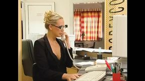 Secretary - Episode 3