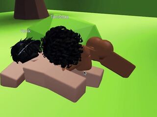 Roblox Black gets to have sex with a hunk in public park! [Roblox Condo Sex] [Yerik x Tanisha]