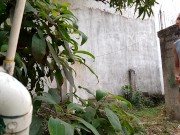 Un hombre extraño se masturba en una tierra extraña: Raba Erre