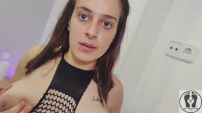 HIGH HEELS BIG BOOBS TWERKING FOR YOU IN FISHNET