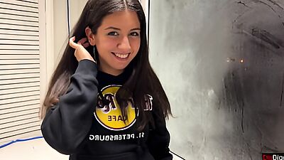 Cute girl at party suggested sex on balcony while her boyfriend wasn’t looking