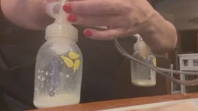 Breast pumping Milk into Bottles ASMR