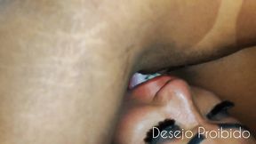 delicia de menage com minha namorada e a amiga dela travesti