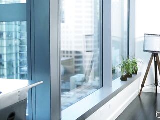 Chicks - High Rise Exhibitionist