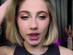 Amateur Teen with Huge Dildo Masturbating on Webcam