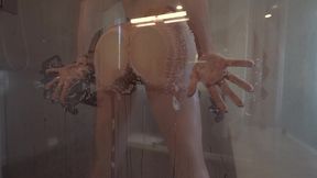 marie fox: dinner or in her