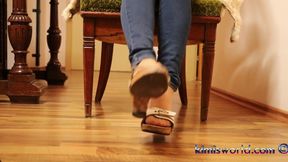 Dangling Temptation - Espadrilles &amp; Wooden Sandals Footplay