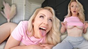 Hot step mommy gives jaw-dropping JOI countdown