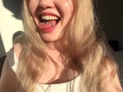 Shye White Playtime With Slaves And Red Paint