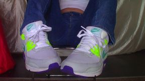 Worship, Lick My Dirty Nike Sneakers (mkv)