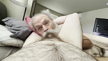 Old Hairy Daddy Bear Worships Cub Cock