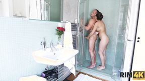 ”RIM4K. Guy Interrupts Shower Because Of Girlfriend Who Wanted To Lick His Booty”