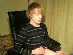 Emo Twink's First Ejaculation on Webcam