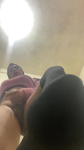 Asian Shemale Goddess Is Doing an Online Scene with Her Bitch Save