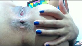 Sofia Immediately Sticks a Dildoin Pussy