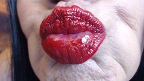 Big thick red duck lips