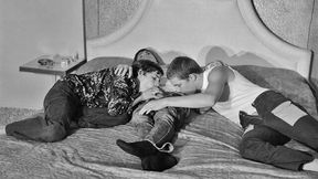 Fun-loving gay dudes with an impassioned threesome