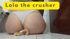 Lola crushes him with her dirty ass