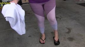 kenna valentina mom wetting her yoga pants