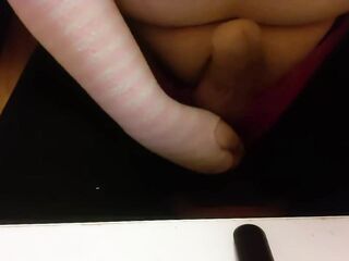 OVERWEIGHT T-CUTIE TOUCHES GIRLCOCK SENSUALLY AND LAZILY