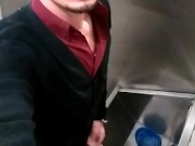 En baño publico by Rabaerre