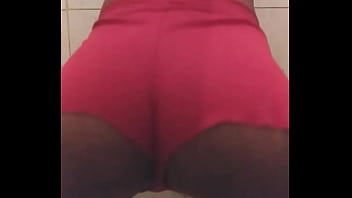 Al&eacute_xia Angel - Gostosa Dan&ccedil_ando Funk Shortinho Curto