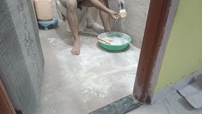 Nanga hokar denting painting chal rahi hai