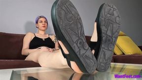 Sweaty Sandals Big Feet - 4K MP4