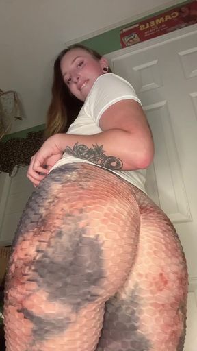 Female Onlyfans Model in Curvy Body Suit
