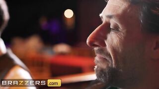 Brazzers - Dean Van Damme Feeds his Rough Penis to Isabelle Deltore's Booty and she Squirts everywhere