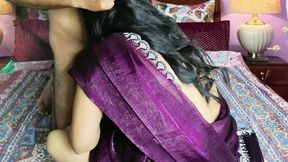 Hot Indian desi bhabhi saree fuck by husband&#039;s boss