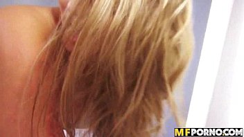 Gorgeous amateru blonde teen Melissa May 1 5