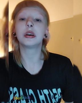 Bet you wish this was your cock!