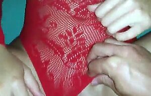 Creampie en video porno casero con la cornuda novia de mi mejor amigo. video porno hd part 2