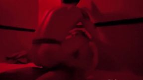 comi o cuzao rosa do branquelo na sauna