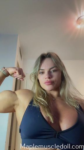 Buffed and a kink for being called muscle mommy