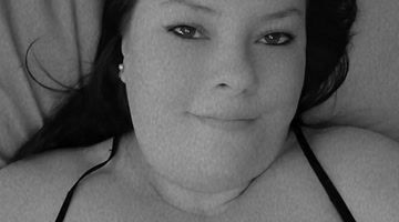 RevealMe.com - MissCurvyLady