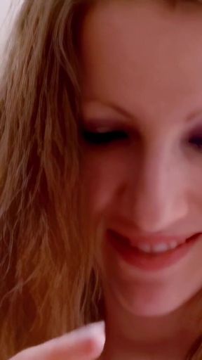 Sexy Video: Emy