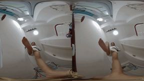 3DVR180 LELE POV dominates